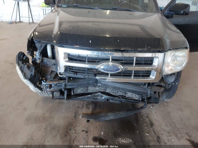 44890458 :رقم المزاد ، 1FMCU94G99KA07166 vin ، 2009 Ford Escape Limited مزاد بيع