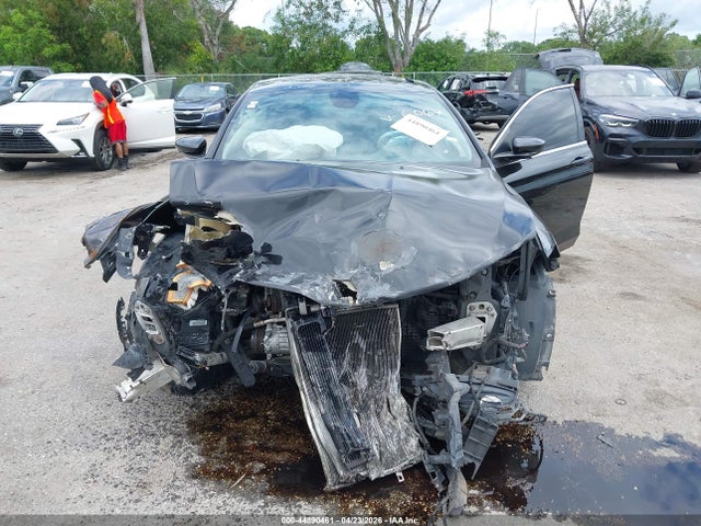 2015 Chrysler 200 Limited მანქანა იყიდება აუქციონზე, vin: 1C3CCCAB8FN705067, აუქციონის ნომერი: 44890461
