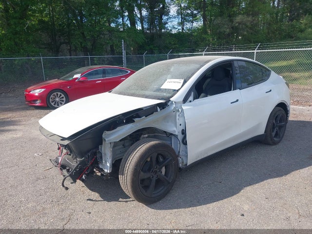 7SAYGDED0TF399499 Tesla Model Y Premium Rear-wheel Drive/standard Rear-wheel Drive
