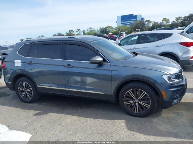 44890507 :رقم المزاد ، 3VV3B7AX1JM046125 vin ، 2018 Volkswagen Tiguan 2.0t Se/2.0t Sel مزاد بيع