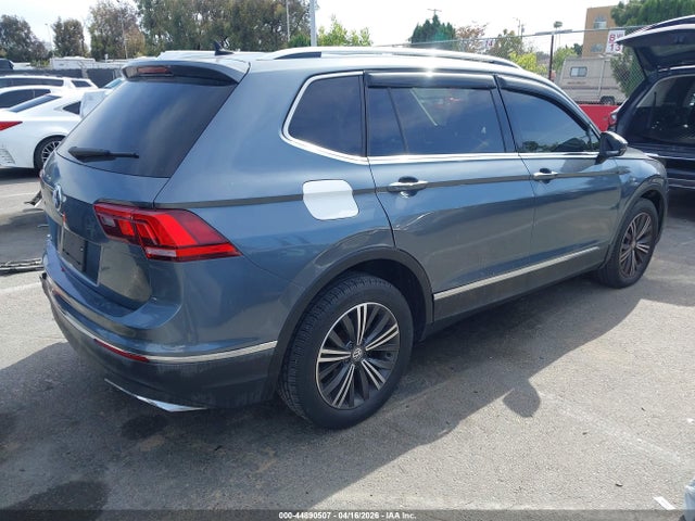 44890507 :رقم المزاد ، 3VV3B7AX1JM046125 vin ، 2018 Volkswagen Tiguan 2.0t Se/2.0t Sel مزاد بيع