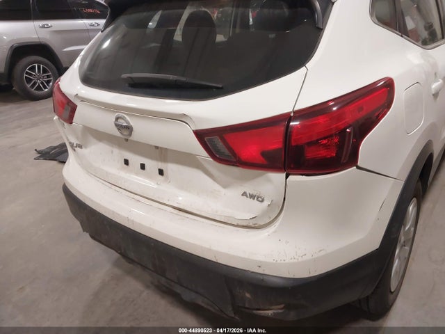 2019 Nissan Rogue Sport S მანქანა იყიდება აუქციონზე, vin: JN1BJ1CR8KW333409, აუქციონის ნომერი: 44890523