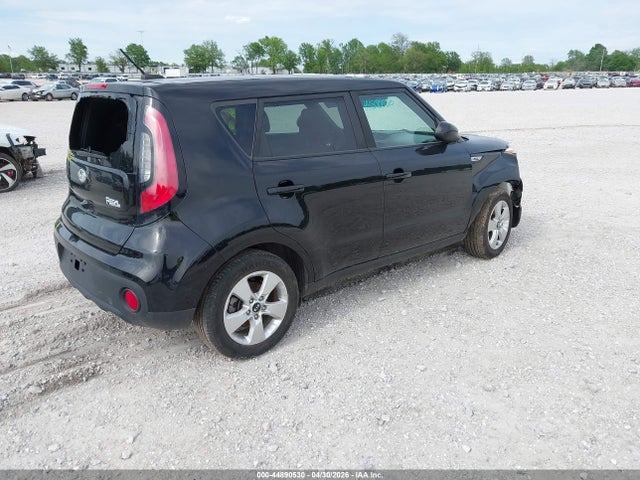 KNDJN2A24K7687298 KIA Soul !
