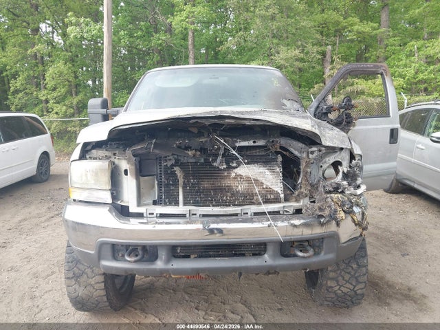 2003 Ford F-250 Lariat/xl/xlt მანქანა იყიდება აუქციონზე, vin: 1FTNW21P43EB68758, აუქციონის ნომერი: 44890546