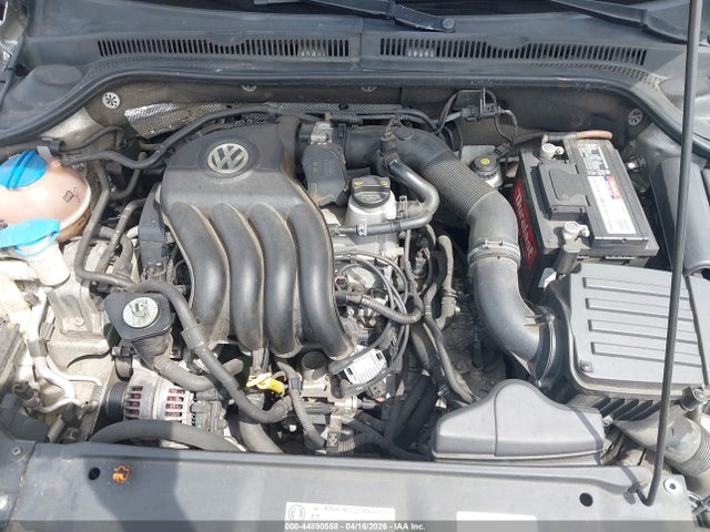 Продажа на аукционе авто 2013 Volkswagen Jetta 2.0l S, vin: 3VW2K7AJ9DM228842, номер лота: 44890558