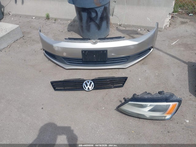 Продажа на аукционе авто 2013 Volkswagen Jetta 2.0l S, vin: 3VW2K7AJ9DM228842, номер лота: 44890558