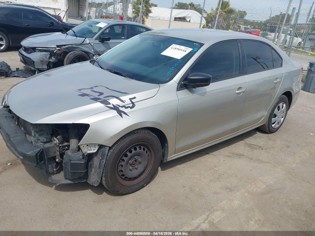 Продажа на аукционе авто 2013 Volkswagen Jetta 2.0l S, vin: 3VW2K7AJ9DM228842, номер лота: 44890558