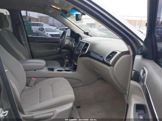 44890591 :رقم المزاد ، 1C4RJFAG3DC586801 vin ، 2013 Jeep Grand Cherokee Laredo مزاد بيع