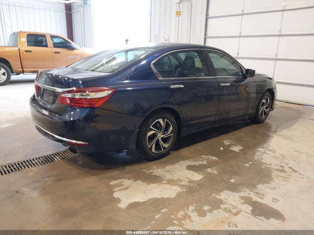 Aukcja sprzedaży 2017 Honda Accord Lx, vin: 1HGCR2F39HA057708, numer aukcji: 44890597