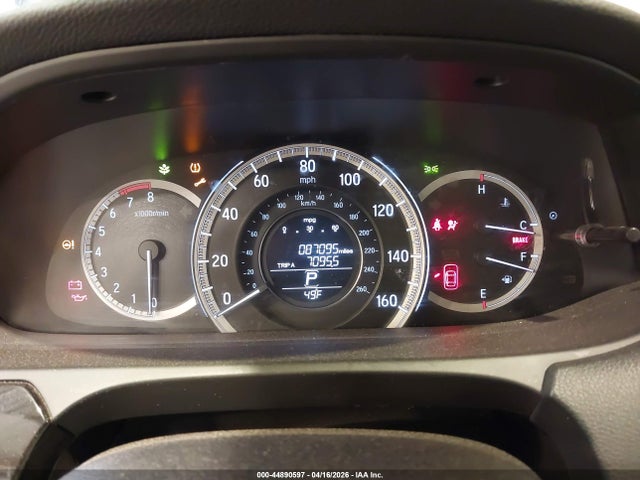 Aukcja sprzedaży 2017 Honda Accord Lx, vin: 1HGCR2F39HA057708, numer aukcji: 44890597