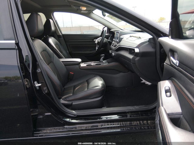 1N4BL4CV6KN315539 Nissan Altima 2.5 Sr