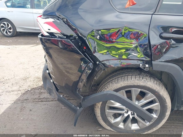 2T3A1RFV0RC394358 Toyota Rav4 Xle Premium