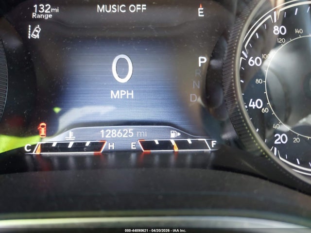Продаж на аукціоні авто 2019 Jeep Cherokee Limited Fwd, vin: 1C4PJLDX5KD243593, номер лоту: 44890621