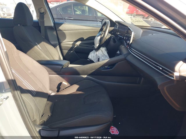 2021 Hyundai Elantra Sel მანქანა იყიდება აუქციონზე, vin: KMHLN4AG3MU118295, აუქციონის ნომერი: 44890623