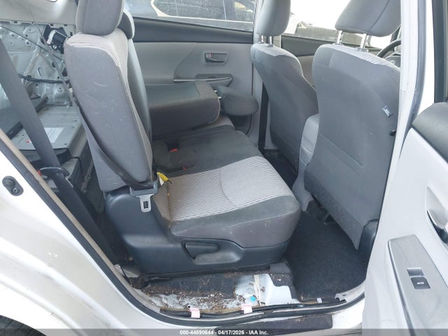 JTDZN3EU8GJ051174 Toyota Prius V Two