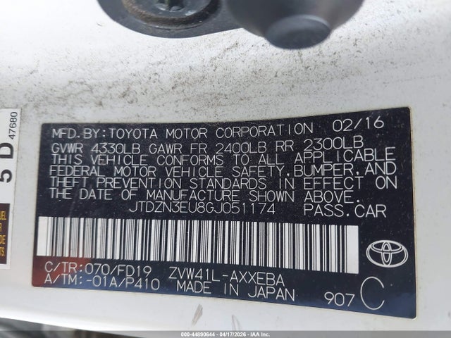 JTDZN3EU8GJ051174 Toyota Prius V Two