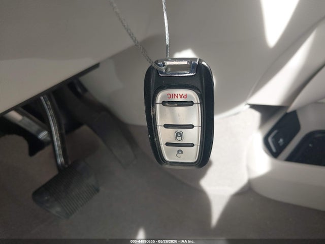 2C4RC1CG1HR837161 Chrysler Pacifica Lx