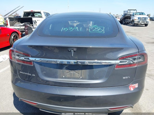 44890666 :رقم المزاد ، 5YJSA1E26GF126767 vin ، 2016 Tesla Model S 60d/70d/75d/85d/90d مزاد بيع