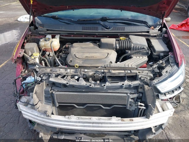Chrysler Pacifica Limited 2022 2C4RC1GG2NR197032 Image 10