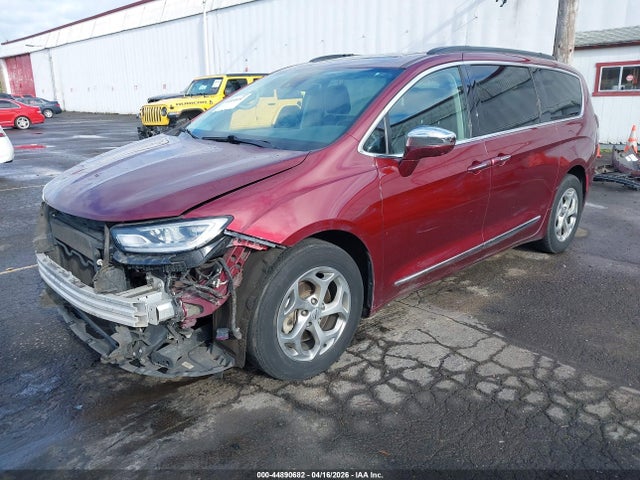 Chrysler Pacifica Limited 2022 2C4RC1GG2NR197032 Image 2