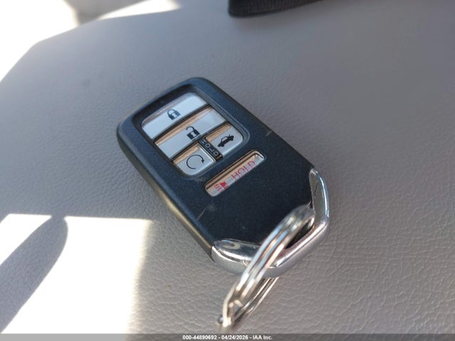 Honda Accord Touring 2018 1HGCV1F97JA153644 Image 11
