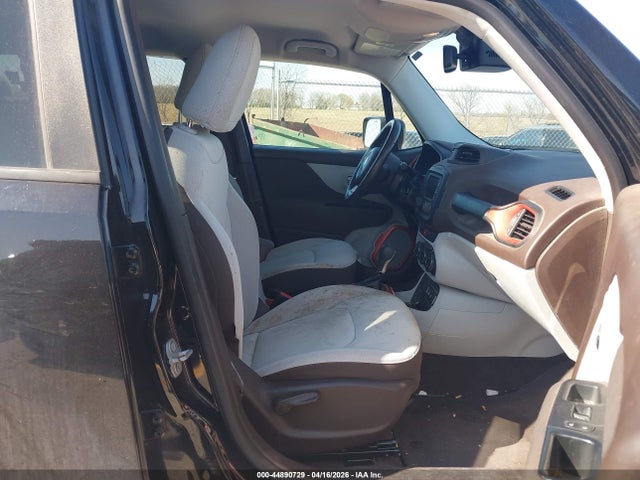 Продажа на аукционе авто 2017 Jeep Renegade Latitude Fwd, vin: ZACCJABB2HPF16400, номер лота: 44890729