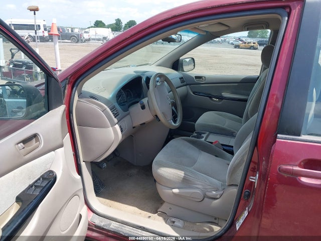 2005 Toyota Sienna Ce მანქანა იყიდება აუქციონზე, vin: 5TDZA23C65S322510, აუქციონის ნომერი: 44890750
