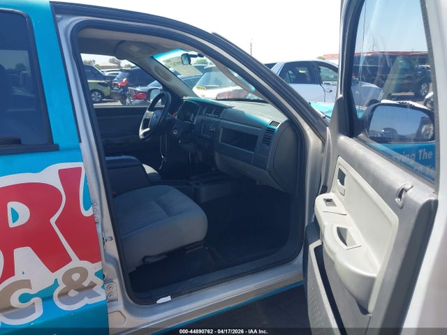 44890762 :رقم المزاد ، 1D7RE3GK6BS606420 vin ، 2011 Ram Dakota Bighorn/lonestar مزاد بيع