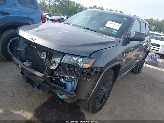 1C4RJFAG7JC390520 Jeep Grand Cherokee Altitude 4x4