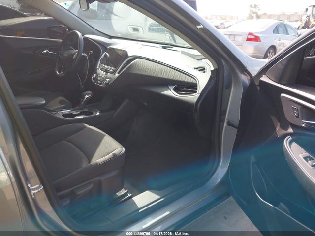 1G1ZG5ST8PF239660 Chevrolet Malibu Fwd Rs