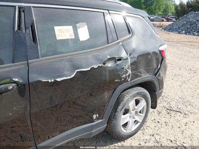 44890806 :رقم المزاد ، 3C4NJCBB6NT138865 vin ، 2022 Jeep Compass Latitude Fwd مزاد بيع