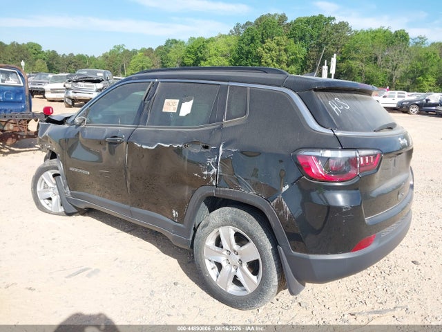 2022 JEEP COMPASS 3C4NJCBB6NT138865 Photo 2