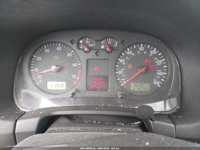 Aukcja sprzedaży 2003 Volkswagen Jetta Glx, vin: 3VWTH69M33M104432, numer aukcji: 44890813