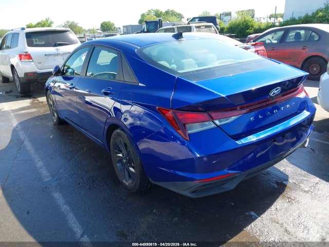 Продажа на аукционе авто 2021 Hyundai Elantra Sel, vin: 5NPLS4AG4MH005379, номер лота: 44890819