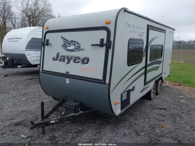 Jayco Jay Feather 2015 1UJBJHBJ4F2JS0052 Image 2