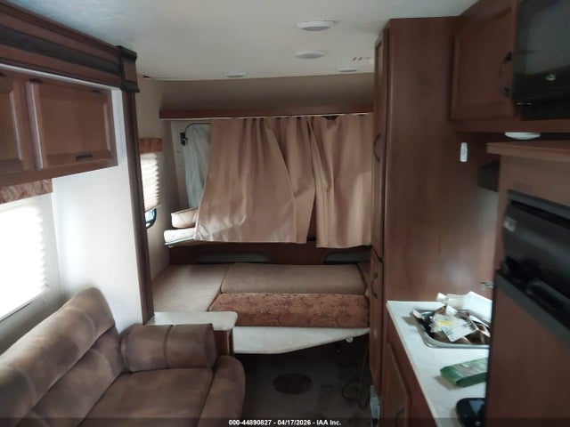Jayco Jay Feather 2015 1UJBJHBJ4F2JS0052 Image 5