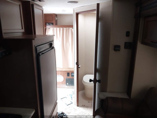 Jayco Jay Feather 2015 1UJBJHBJ4F2JS0052 Image 8