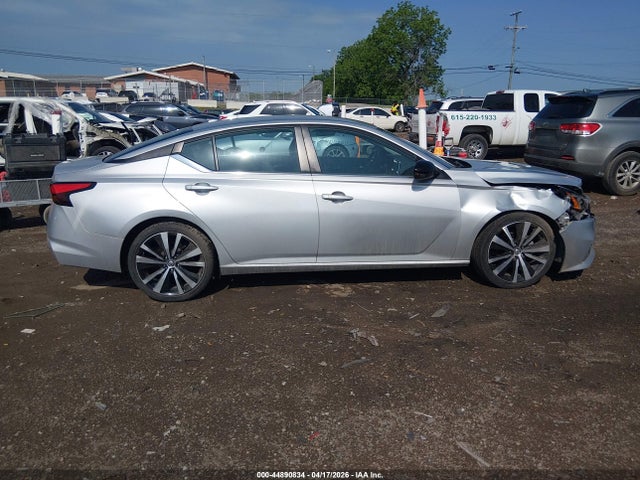 2020 Nissan Altima Sr Fwd მანქანა იყიდება აუქციონზე, vin: 1N4BL4CV5LC161791, აუქციონის ნომერი: 44890834