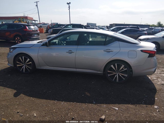 2020 Nissan Altima Sr Fwd მანქანა იყიდება აუქციონზე, vin: 1N4BL4CV5LC161791, აუქციონის ნომერი: 44890834