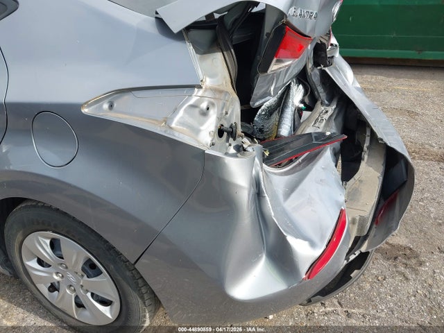 Продаж на аукціоні авто 2016 Hyundai Elantra Se, vin: 5NPDH4AE1GH776887, номер лоту: 44890859