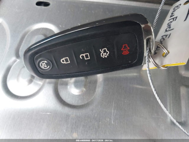 Продажа на аукционе авто 2015 Ford Focus Titanium, vin: 1FADP3J29FL252003, номер лота: 44890868