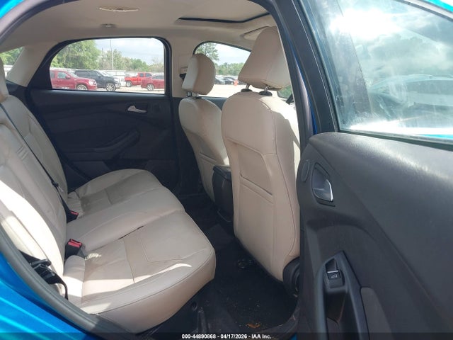Продажа на аукционе авто 2015 Ford Focus Titanium, vin: 1FADP3J29FL252003, номер лота: 44890868