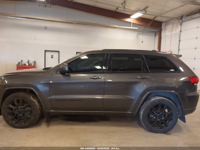 2019 Jeep Grand Cherokee Altitude 4x4 მანქანა იყიდება აუქციონზე, vin: 1C4RJFAG9KC825779, აუქციონის ნომერი: 44890884