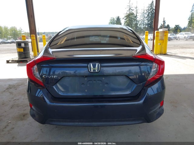 Honda Civic Lx 2018 2HGFC2F53JH595926 Image 17