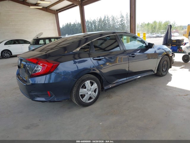 Honda Civic Lx 2018 2HGFC2F53JH595926 Image 4