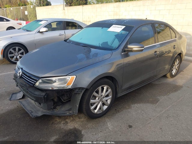 2013 Volkswagen Jetta Se მანქანა იყიდება აუქციონზე, vin: 3VWDP7AJ2DM449810, აუქციონის ნომერი: 44890898
