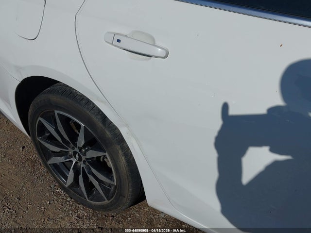 1G1ZE5ST0HF254807 Chevrolet MALIBU 1LT