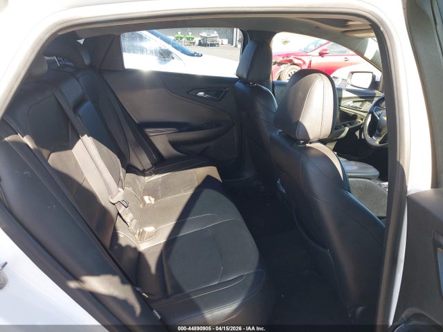 1G1ZE5ST0HF254807 Chevrolet MALIBU 1LT