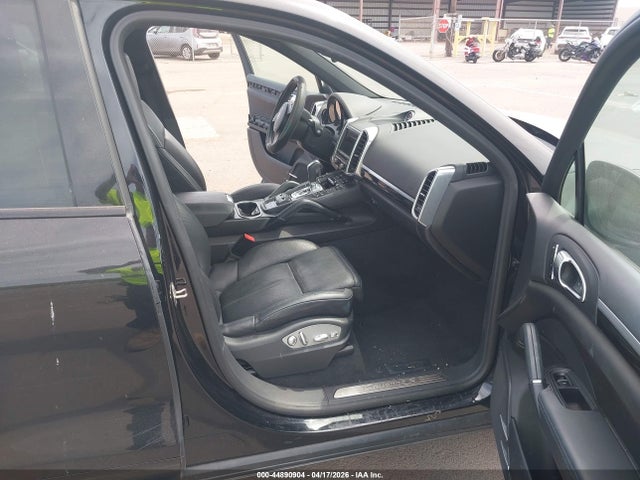 WP1AB2A21ELA55636 Porsche CAYENNE S