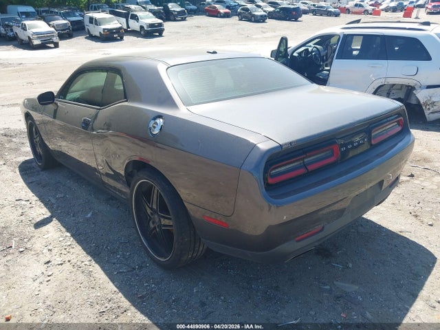 2017 Dodge Challenger Sxt მანქანა იყიდება აუქციონზე, vin: 2C3CDZAG4HH588966, აუქციონის ნომერი: 44890906